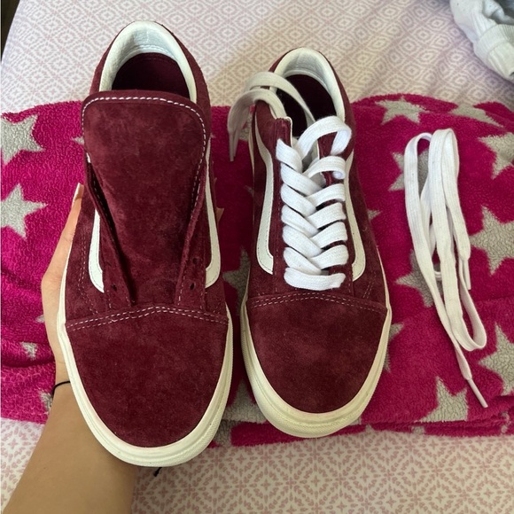 Brand new vans 6 in men and 7.5 in women - Picture 2 of 7